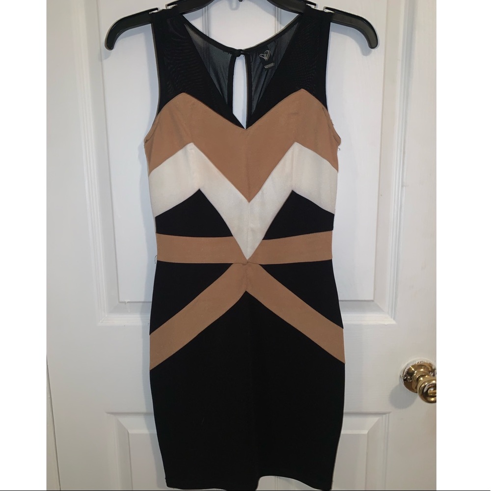 Cute, Comfortable Windsor Mini Dress